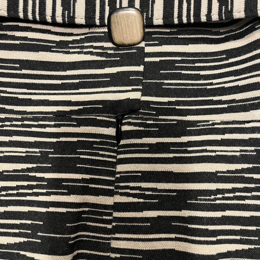 Trina Turk Belted Brown And Cream Print Dress Size 4 - Picture 8 of 8